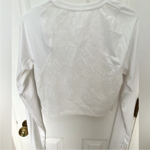 NEW Adidas Fast Flower crop mesh back shirt white size L - Picture 5 of 6